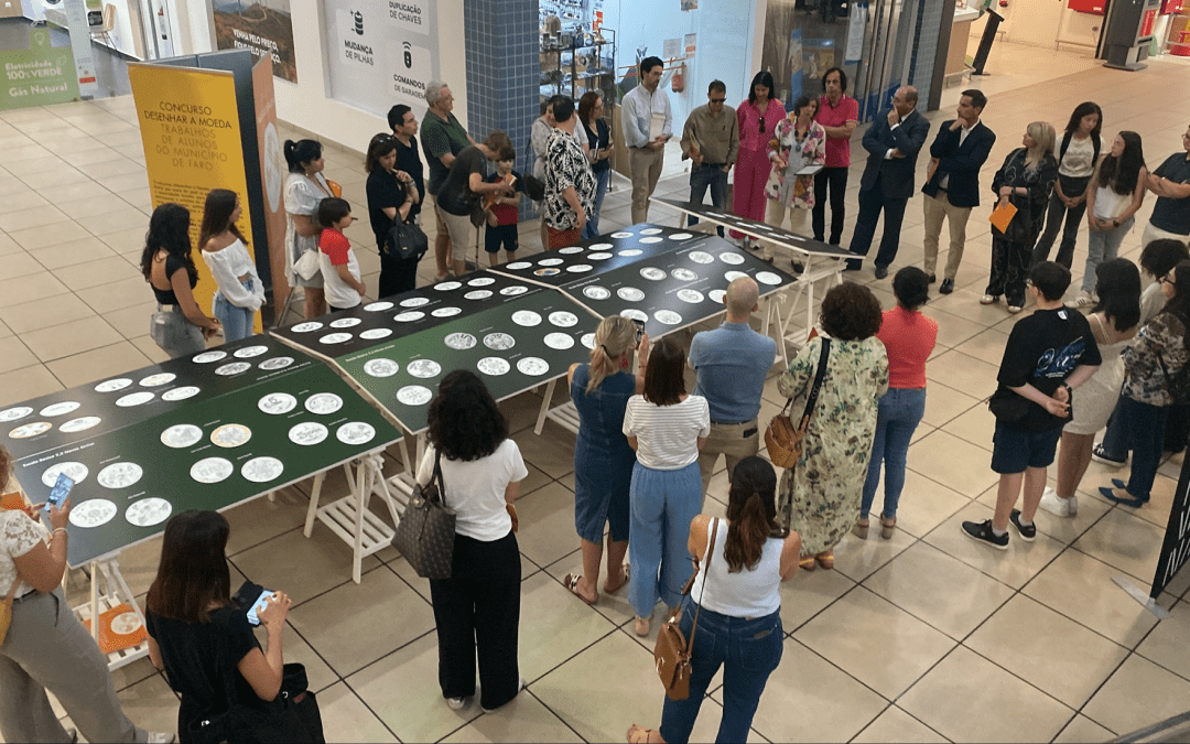 Entrega dos prémios da 5.ª edição do concurso Desenhar a Moeda