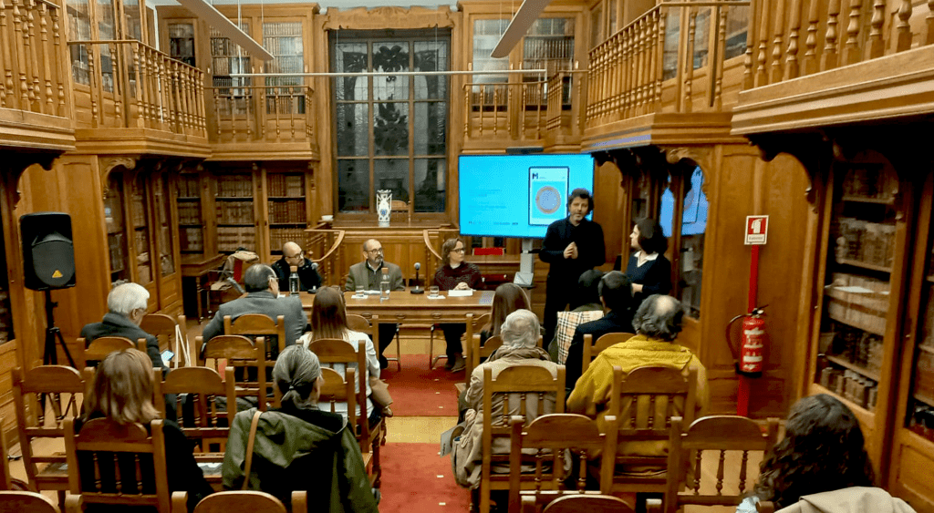 Apresentação número dois Revista M