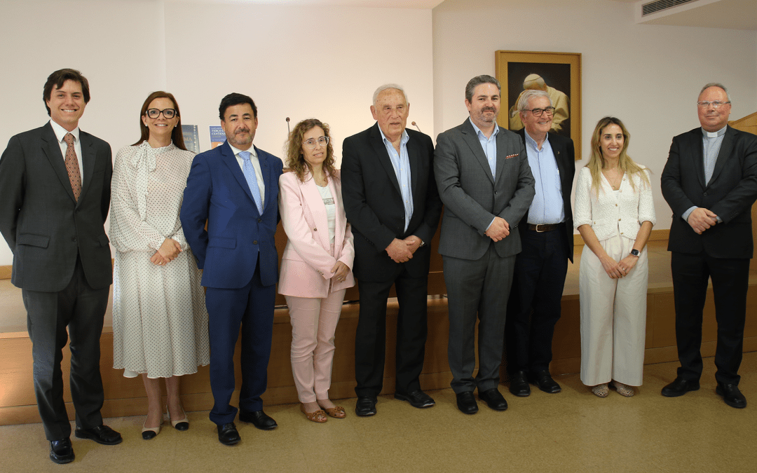 Sessão de encerramento da 2.ª edição solidária do Terço do Centenário e lançamento de nova edição